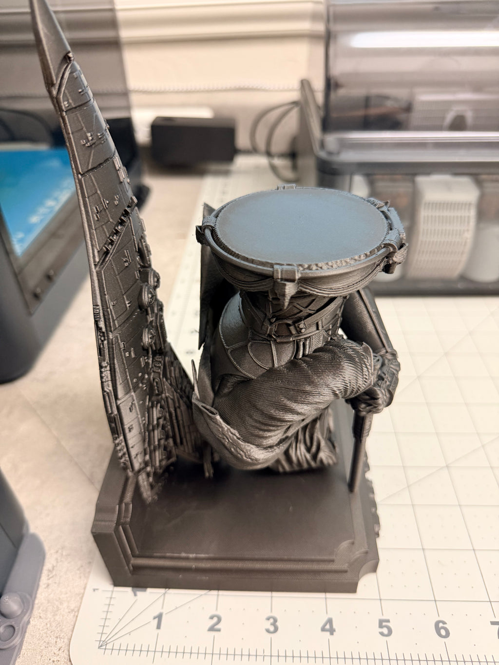 Star Wars - Darth Revan - Leviathan Like Floating Wall Shelf Collectible