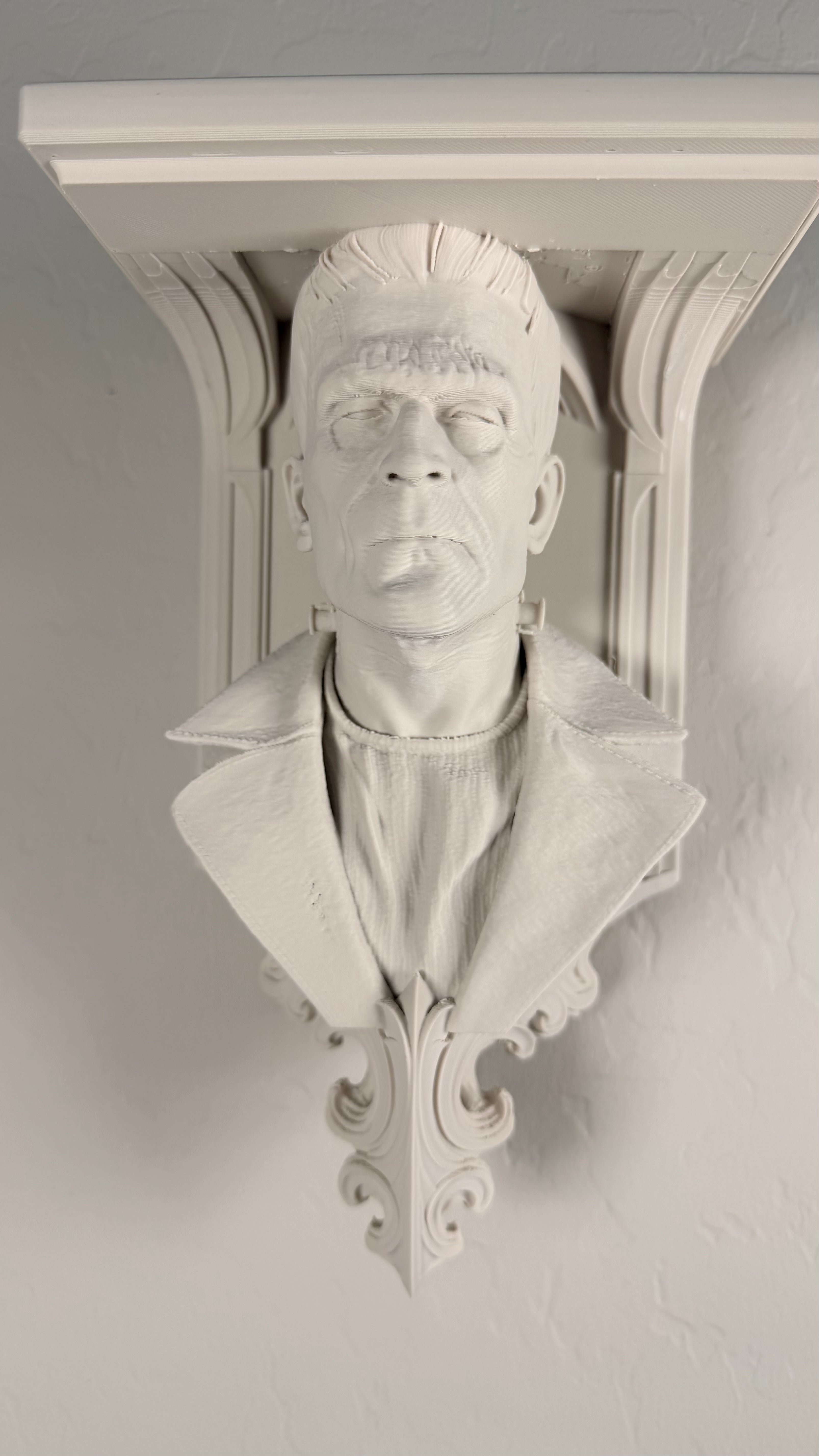 Horror Classic Frankenstein 6x5 Top Floating Wall Shelf Collectible
