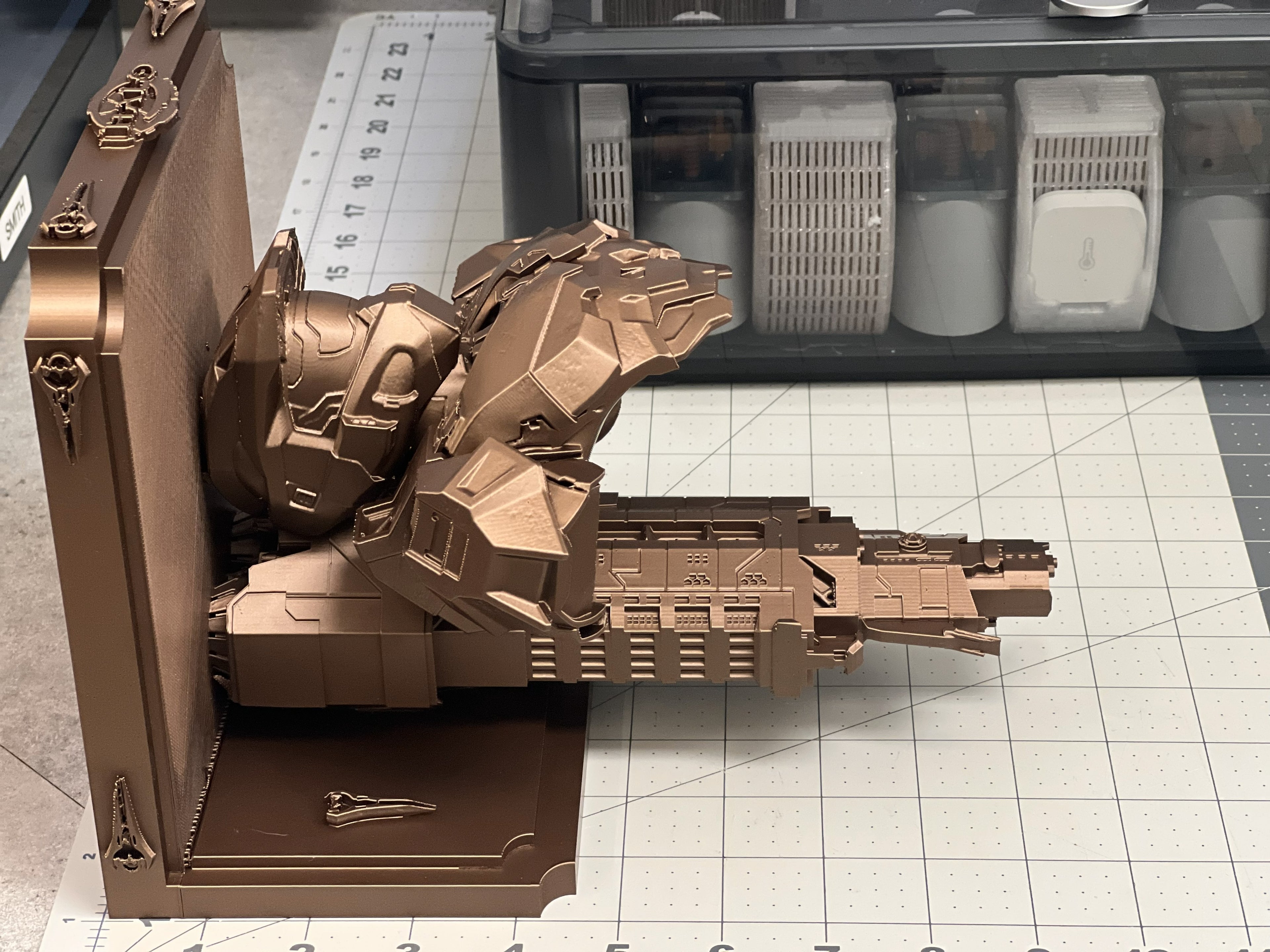 HALO Master Chief UNSC Pillar Of Autumn Like 7x7 Wall Shelf Collectible