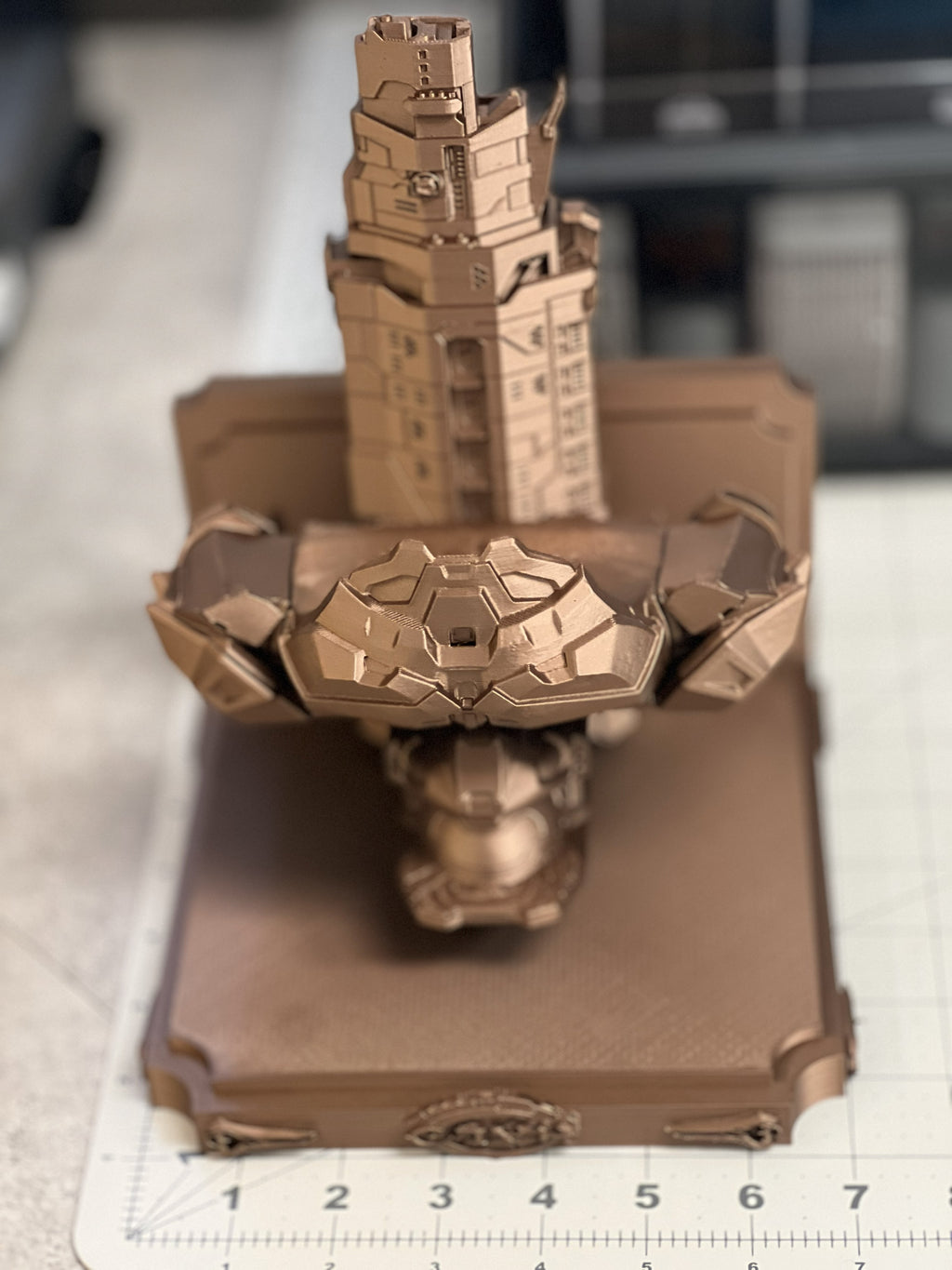 HALO Master Chief UNSC Pillar Of Autumn Like 7x7 Wall Shelf Collectible