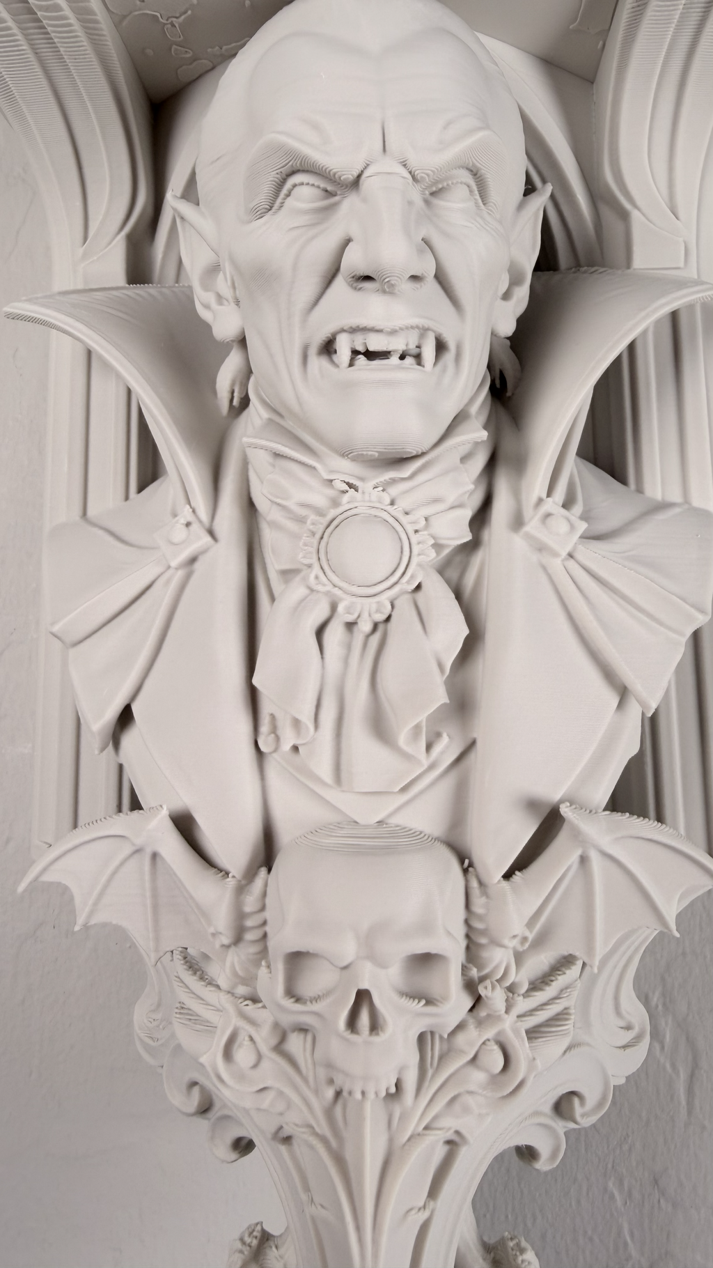 Horror Classic Count Dracula Vampire 6x5 Top Floating Wall Shelf Collectible