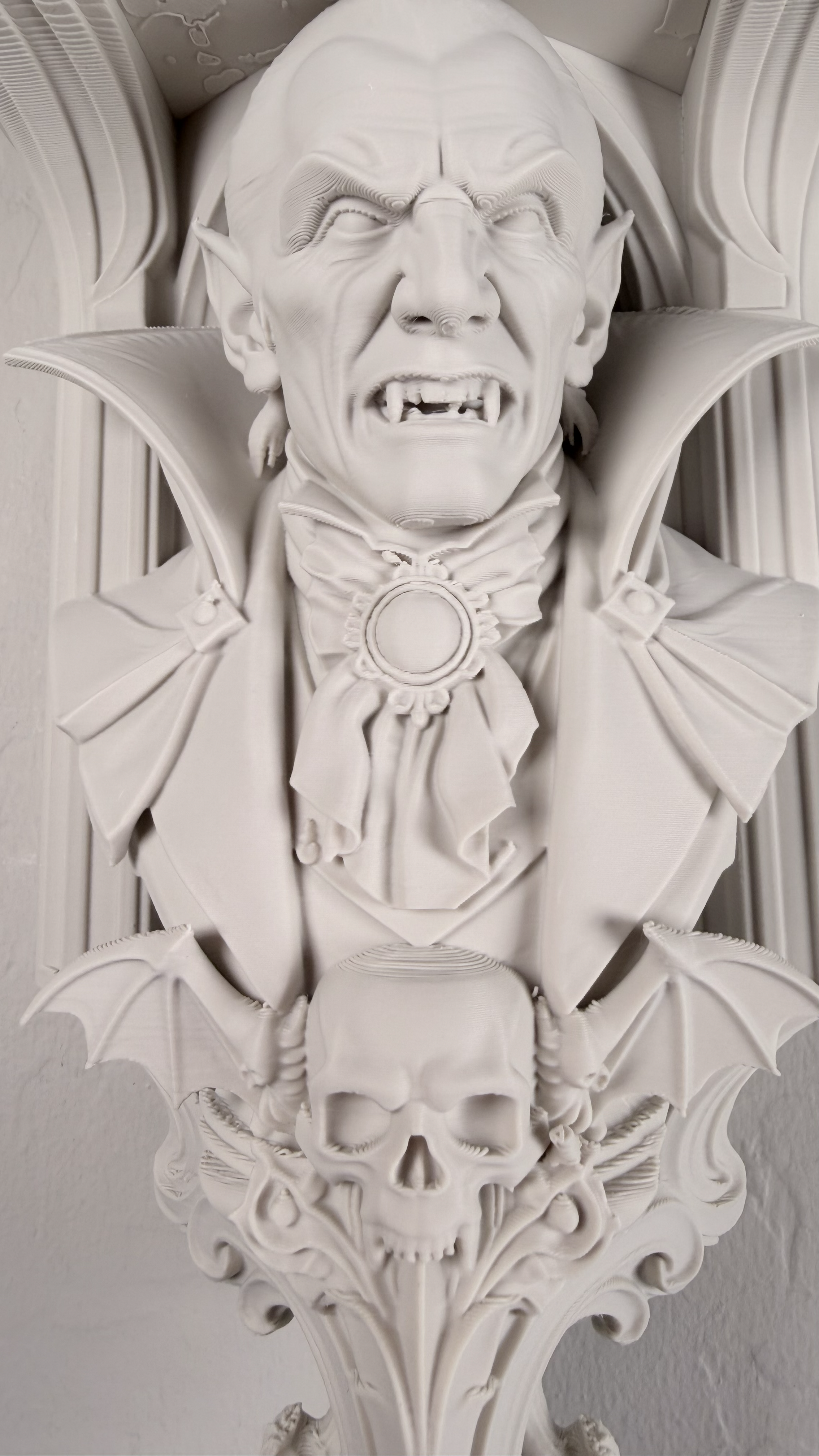 Horror Classic Count Dracula Vampire 6x5 Top Floating Wall Shelf Collectible