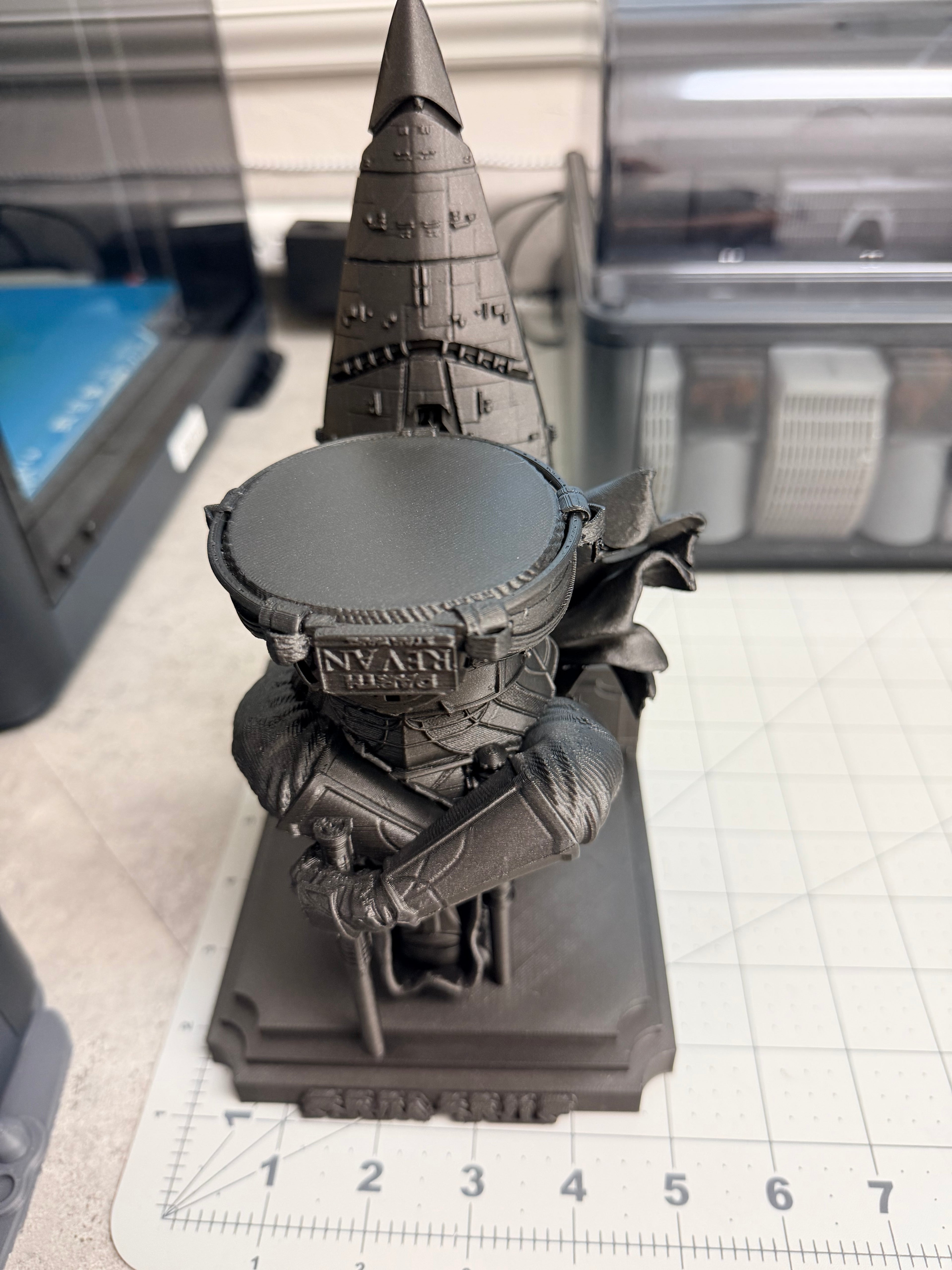 Star Wars - Darth Revan - Leviathan Like Floating Wall Shelf Collectible