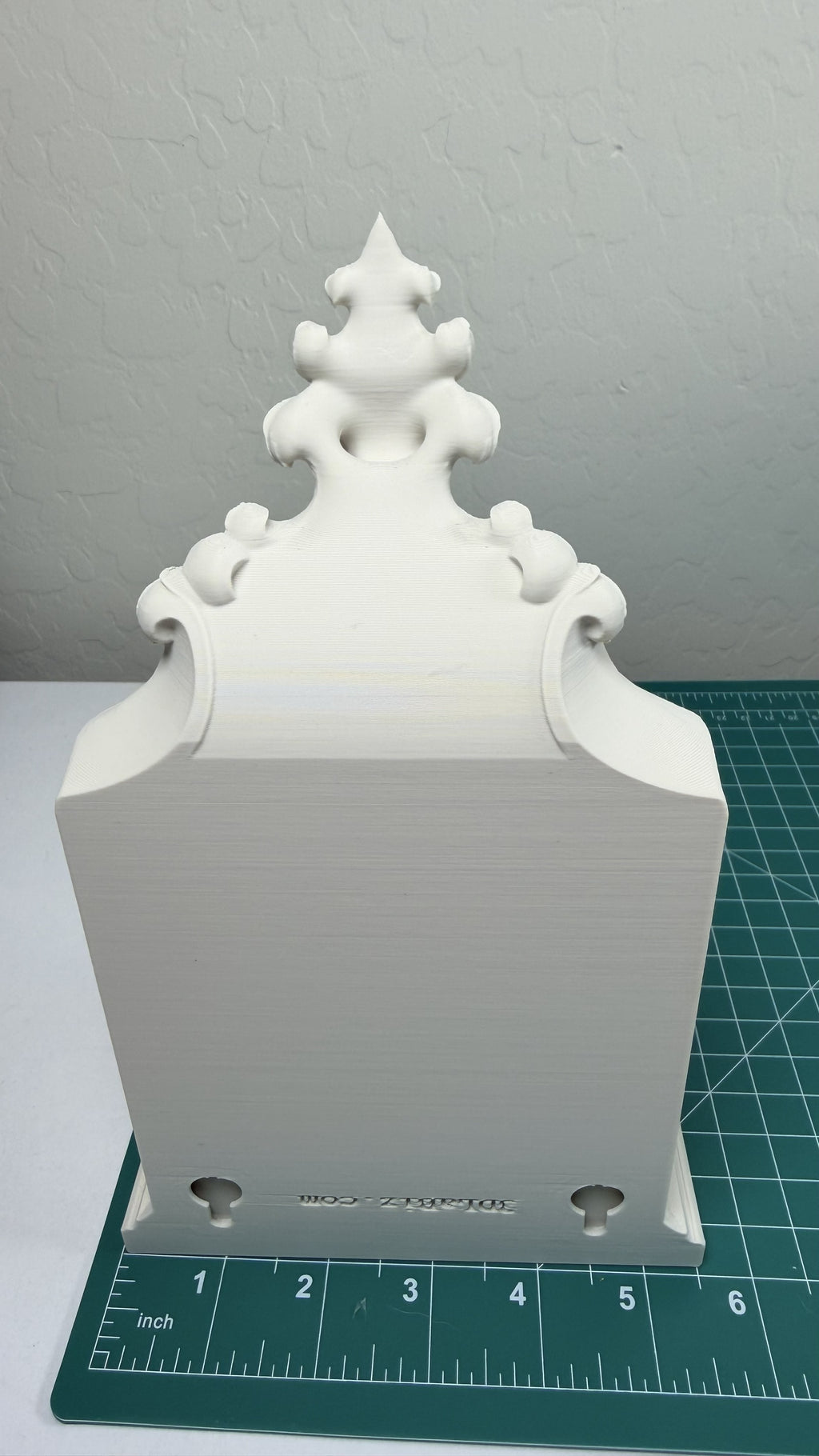 Horror Corpse Bride Emily 6x5 Top Floating Wall Shelf Collectible