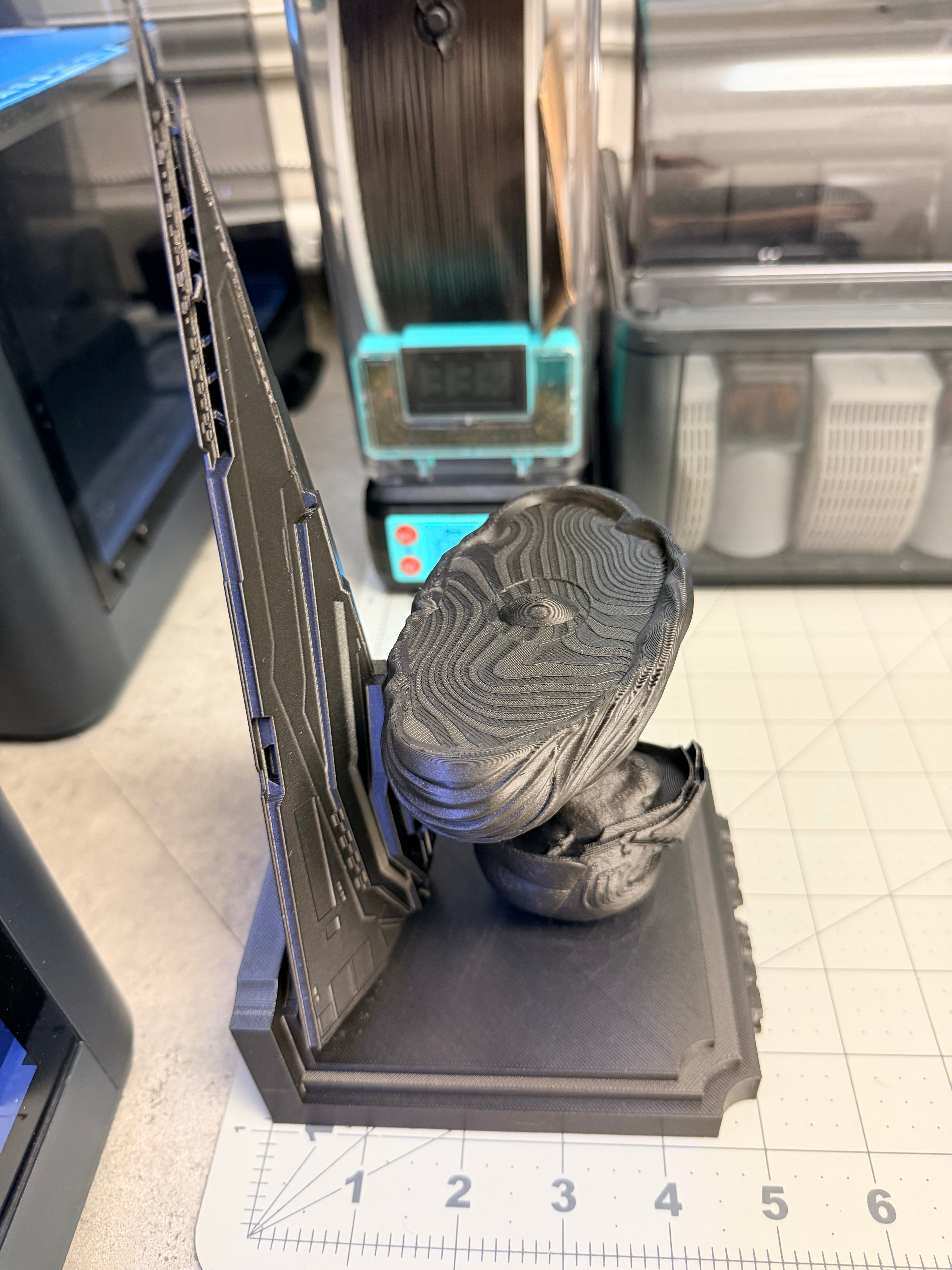 Star Wars - Kylo Ren Resurgent Destroyer Like Floating Wall Shelf Decor Collectible