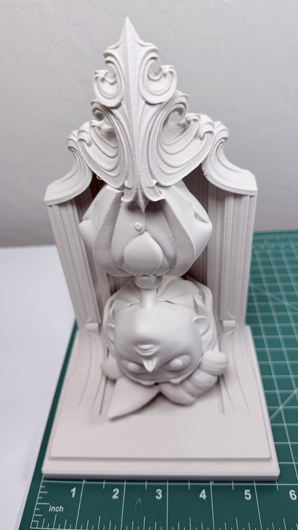 Horror Corpse Bride Victor 6x5 Top Floating Wall Shelf Collectible