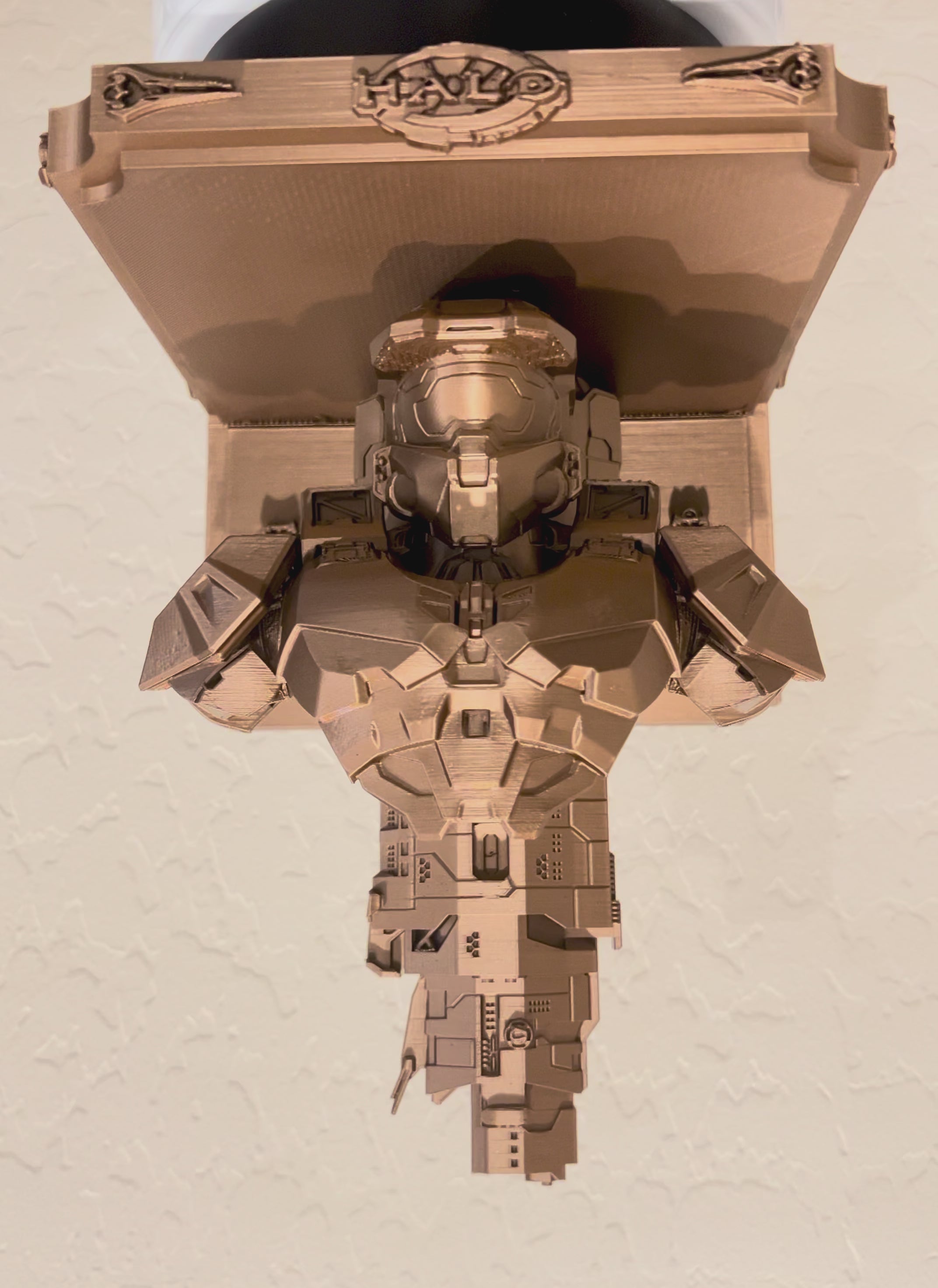 HALO Master Chief UNSC Pillar Of Autumn Like 7x7 Wall Shelf Collectible